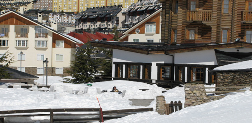 El Lodge, Ski & Spa Sierra Nevada Luaran gambar